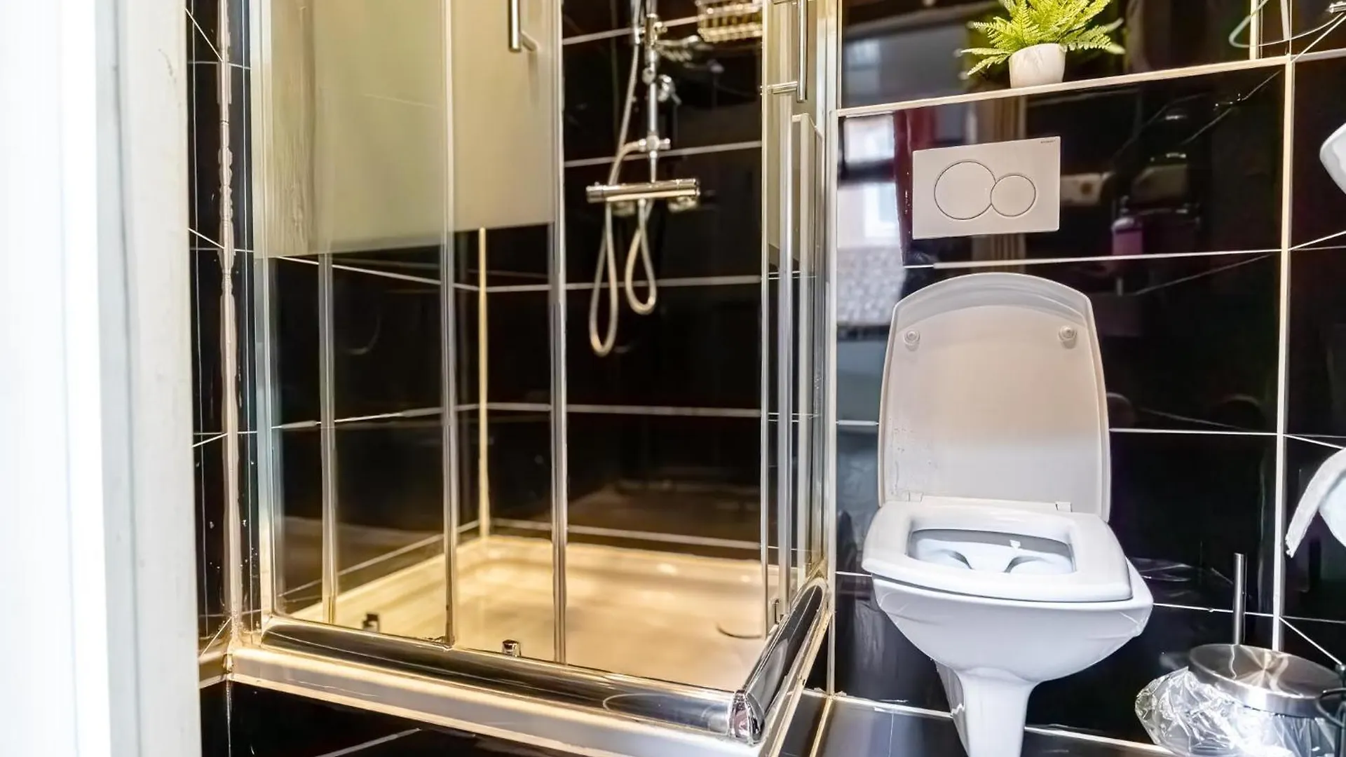 Bright 1Br Apt, Prime Vienna Location & Wifi
